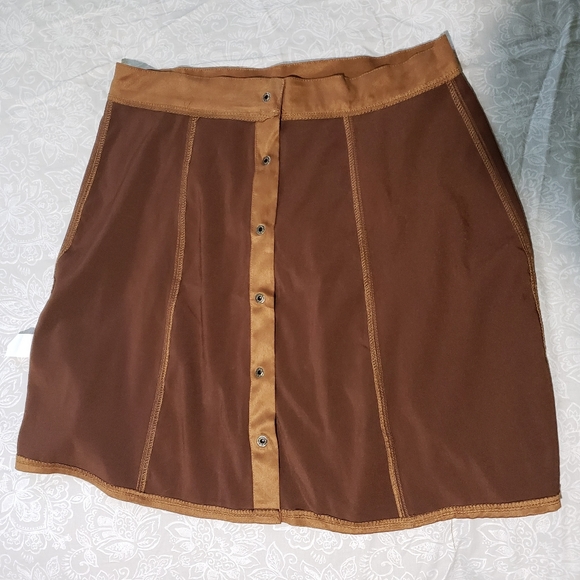 Tan Button Front Mini Skirt - Picture 4 of 12